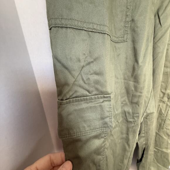 Ingrid & Isabel Full Belly Maternity Cargo Lightweight Jogger XS NWT Green - Picture 4 of 13